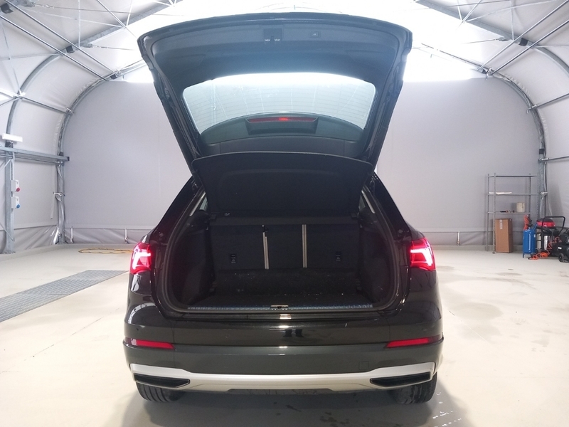 Audi Q3 35 TDI BUSINESS ADVANCED SUV