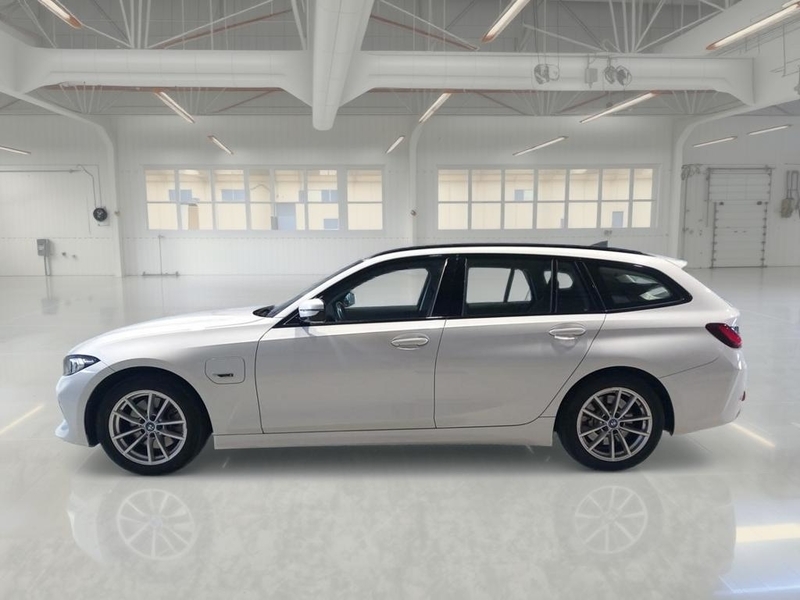 BMW 320E Touring Aut.