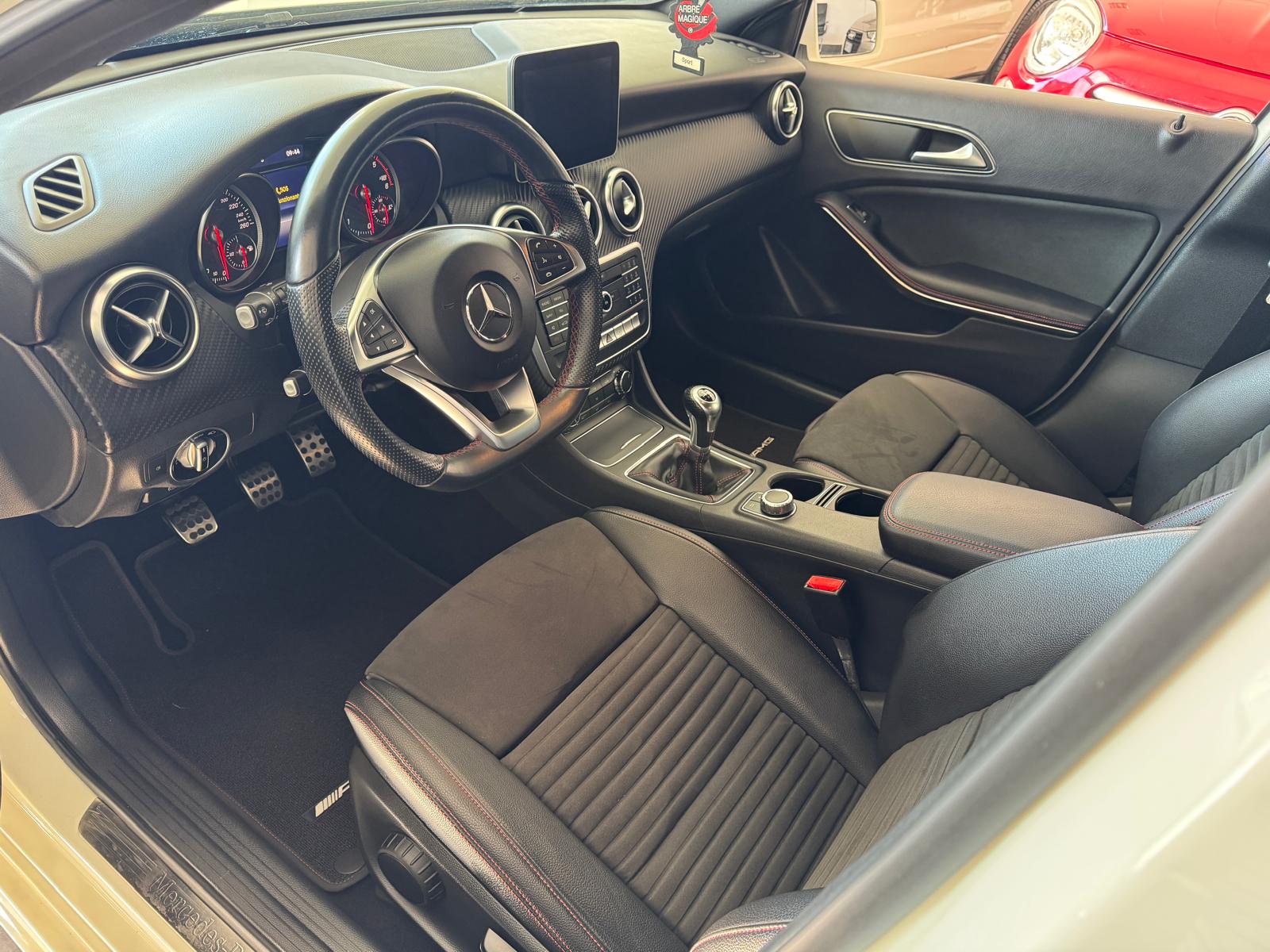 Mercedes-benz A 180 d Premium AMG