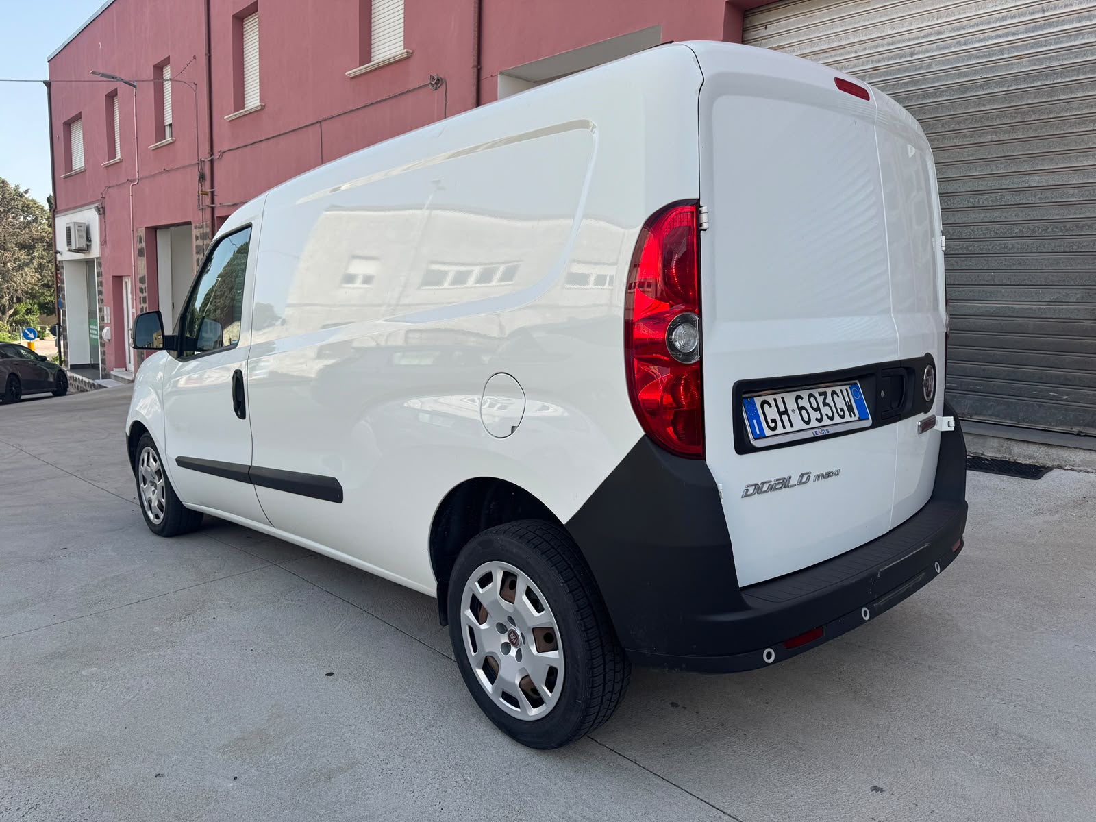 Fiat Doblò 1.6 MJT 105CV S&S PL-TN Cargo Maxi Lounge