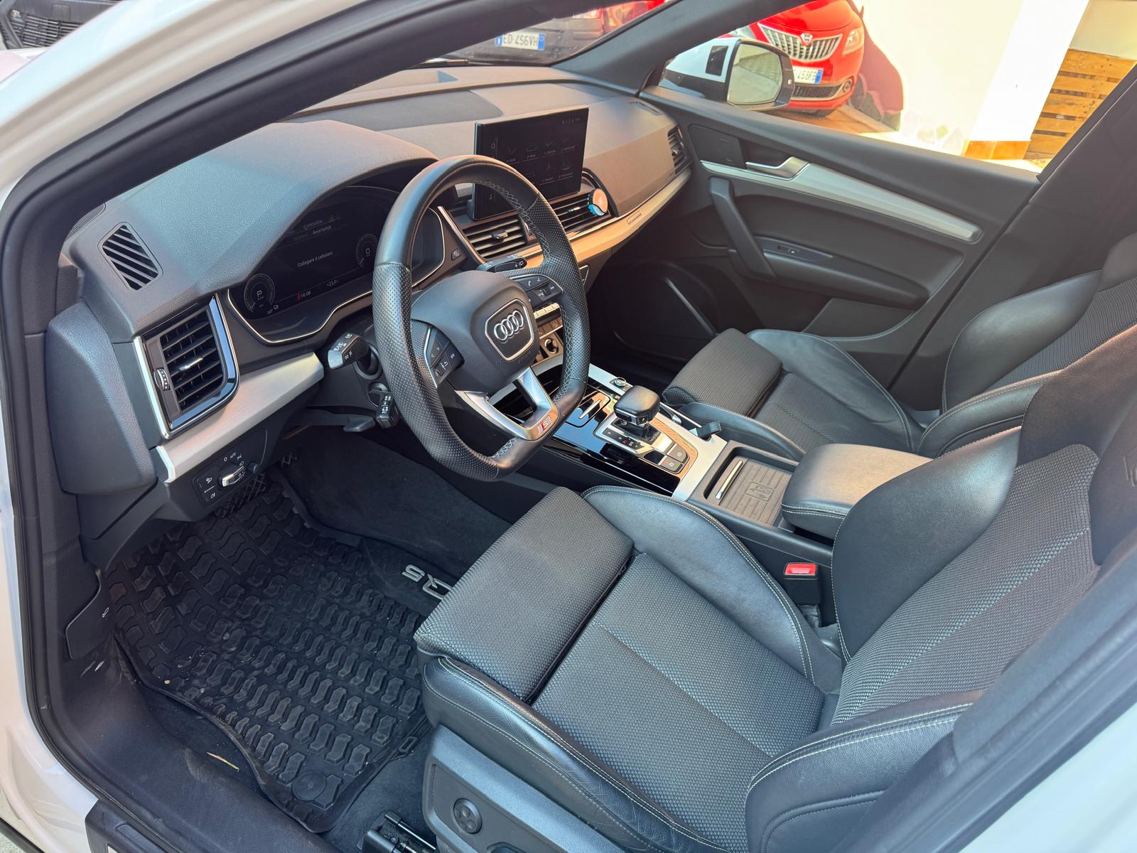 Audi Q5 50 TFSI e quattro S-tronic S-line
